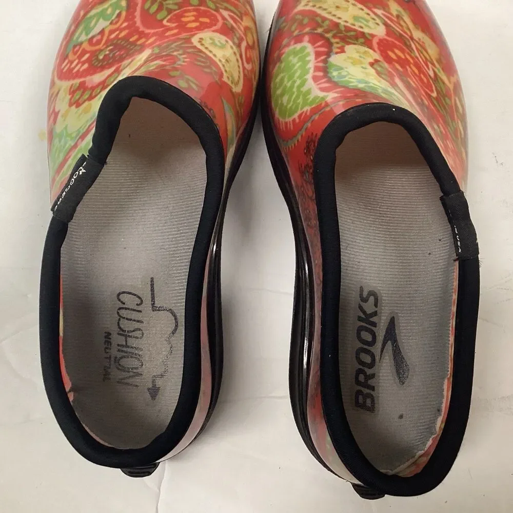 sloggers sz 7 red paisley floral garden waterproof slip resistant ( modified)